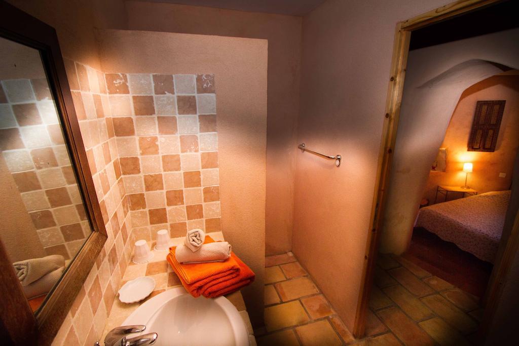 La Colombiere Du Chateau Saint-Laurent-du-Verdon Room photo